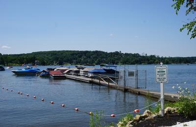 Candlewood Acres on candlewood lake